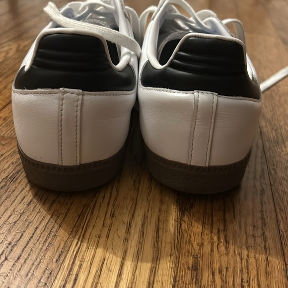 adidas Samba Classic White Gum Sole - Picture 4 of 5